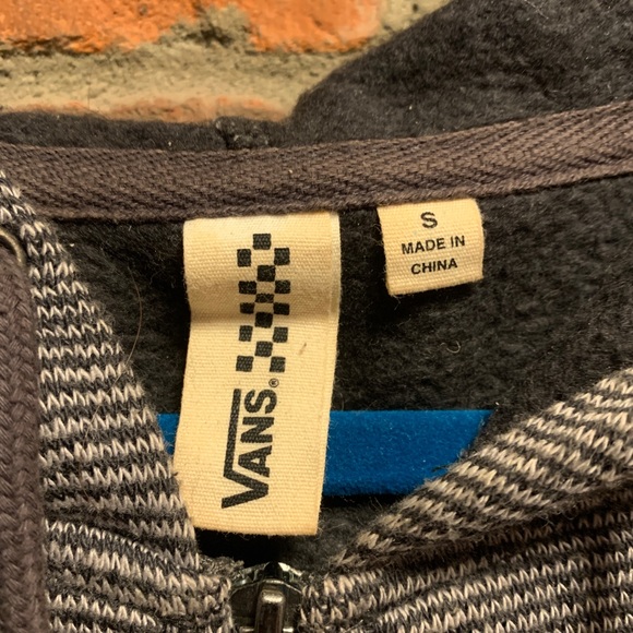 Van’s zip up hoodie - Picture 4 of 5